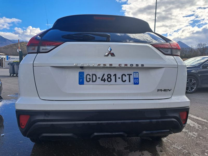 MITSUBISHI ECLIPSE CROSS 2021