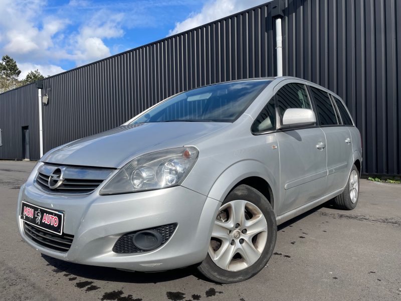 OPEL ZAFIRA 2011