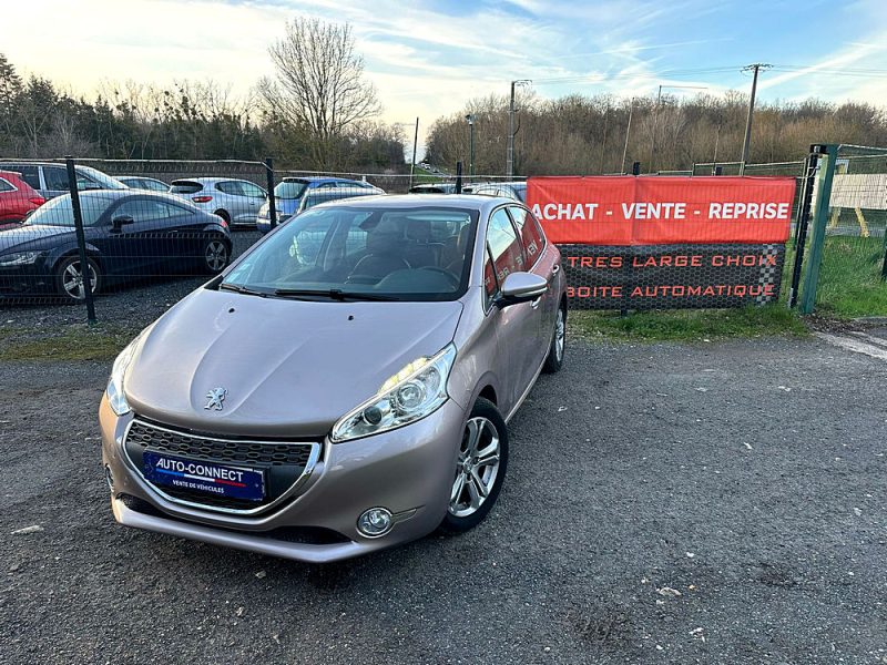 PEUGEOT 208 1.6 HDi Allure 2012 - 