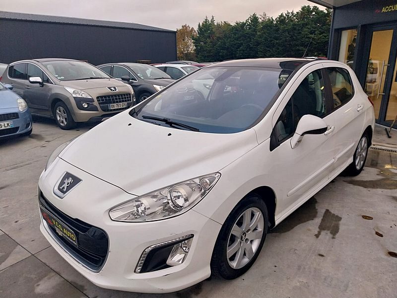 PEUGEOT 308  1.6 HDi 112 Allure