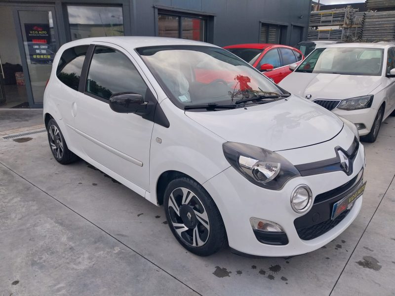 RENAULT TWINGO II 1.2 16V 75cv Dynamique