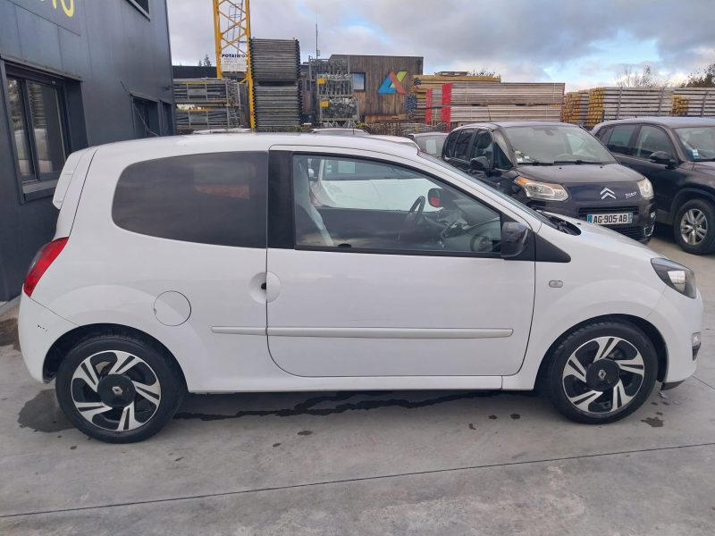 RENAULT TWINGO II 1.2 16V 75cv Dynamique