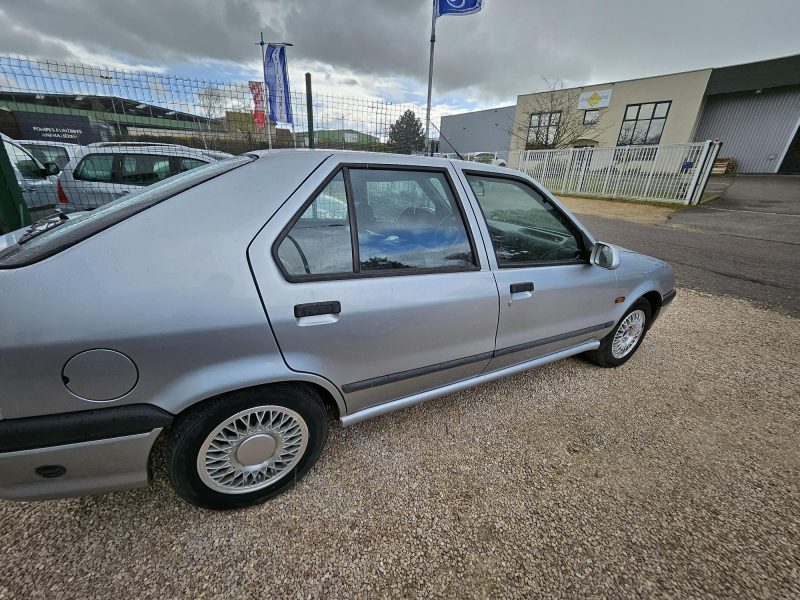 RENAULT 19 II 1992