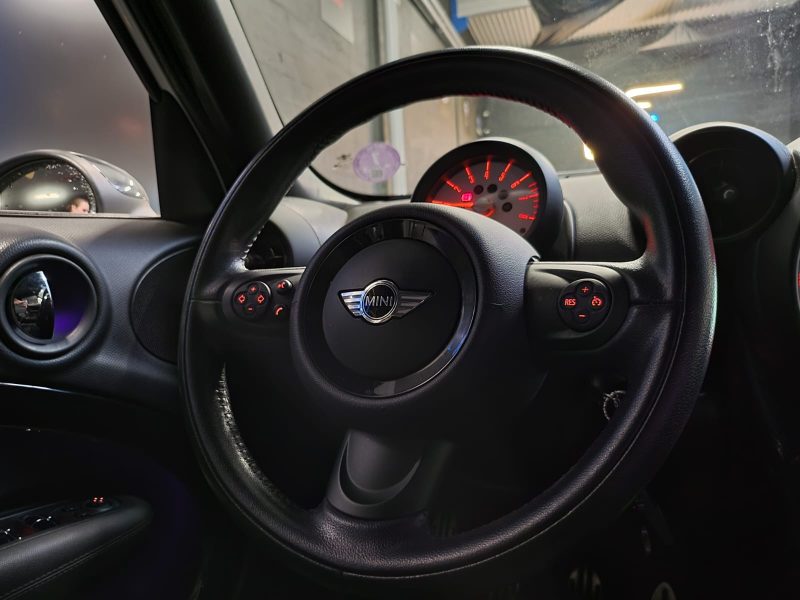 MINI COUNTRYMAN COOPER S 1.6 i ALL4 184cv /SIEGES CHAUFFANTS+LUMIERES D'AMBIANCE+REGULATEUR/LIMITEUR