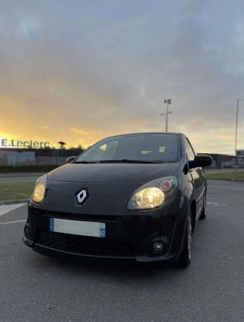 RENAULT TWINGO II édition miss sixty 75Ch, 2011