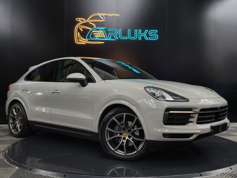 PORSCHE CAYENNE COUPE 3.0 V6 340cv Boîte Auto