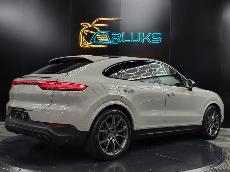 PORSCHE CAYENNE COUPE 3.0 V6 340cv Boîte Auto