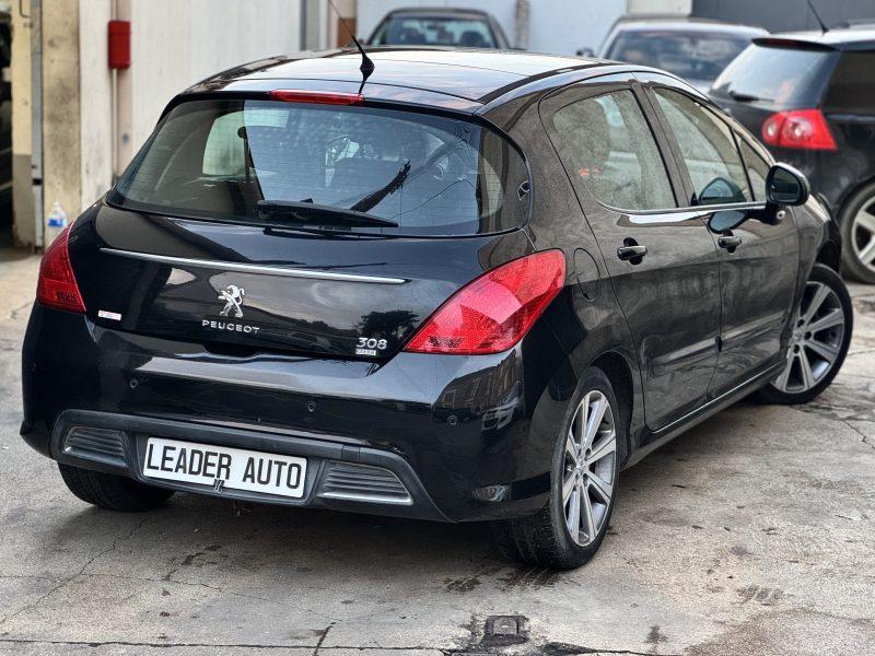 PEUGEOT 308 I 2011