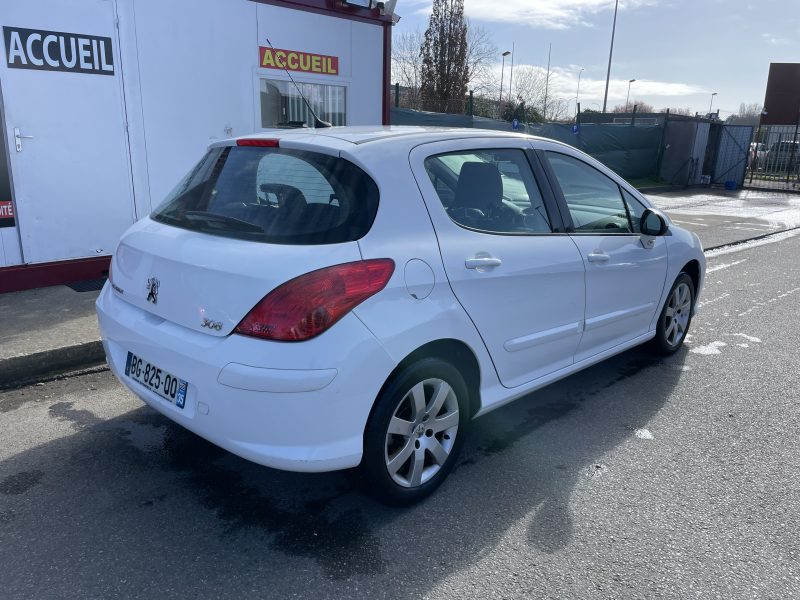 PEUGEOT 308 I 2011