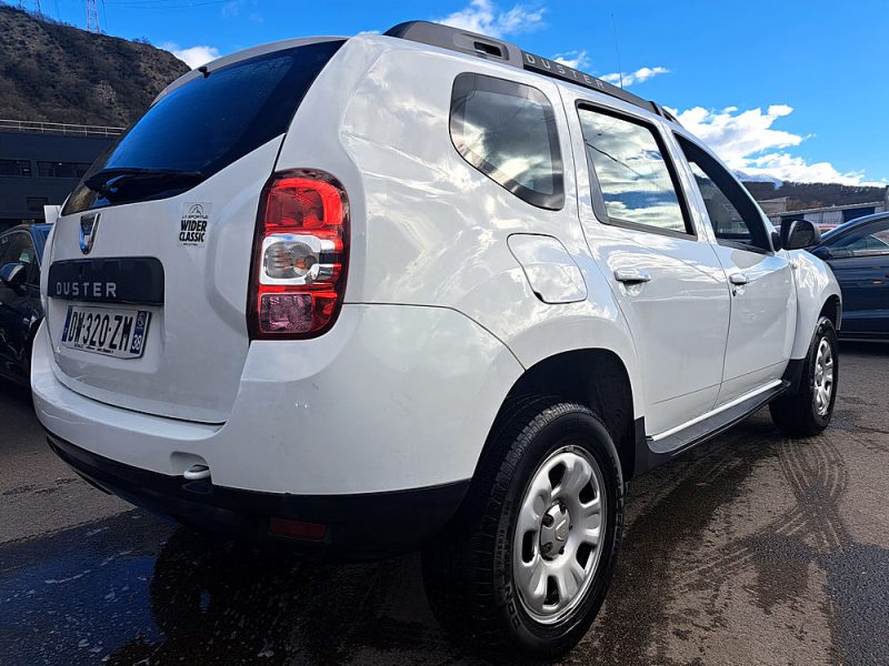 DACIA DUSTER 2015