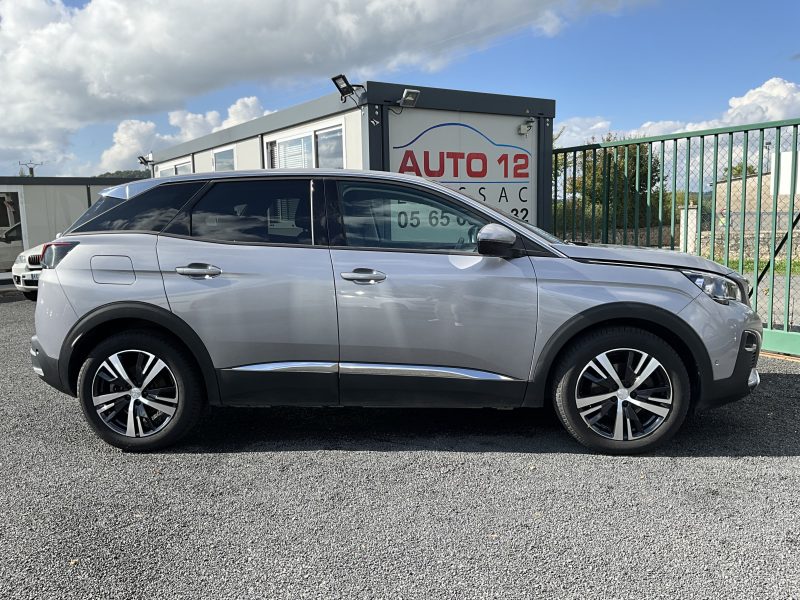 PEUGEOT 3008 SUV 2020