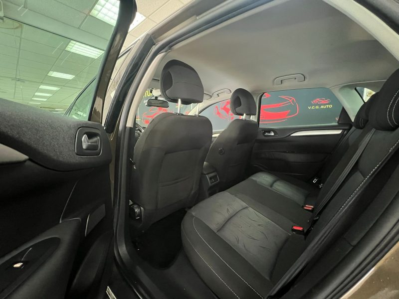 CITROEN C4 II 1.6 HDi 90CV