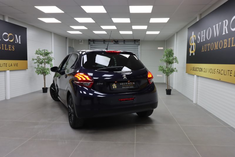 PEUGEOT 208 I 2015