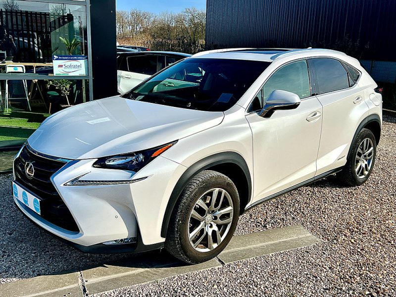 LEXUS NX300H 2016