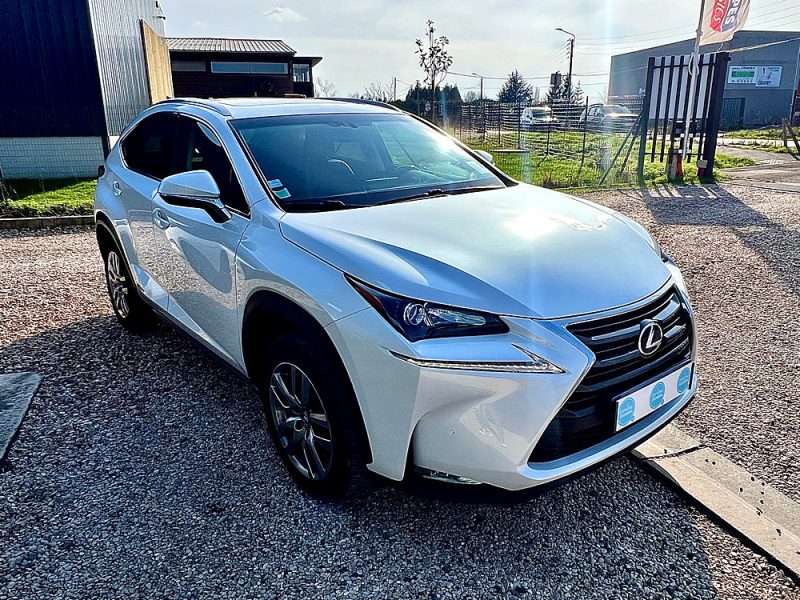 LEXUS NX300H 2016