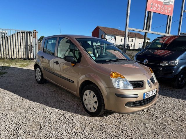 RENAULT GRAND MODUS 1.4 I AUTHENTIQUE