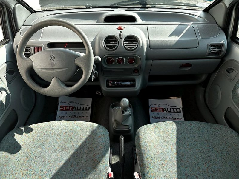 RENAULT TWINGO I 2004