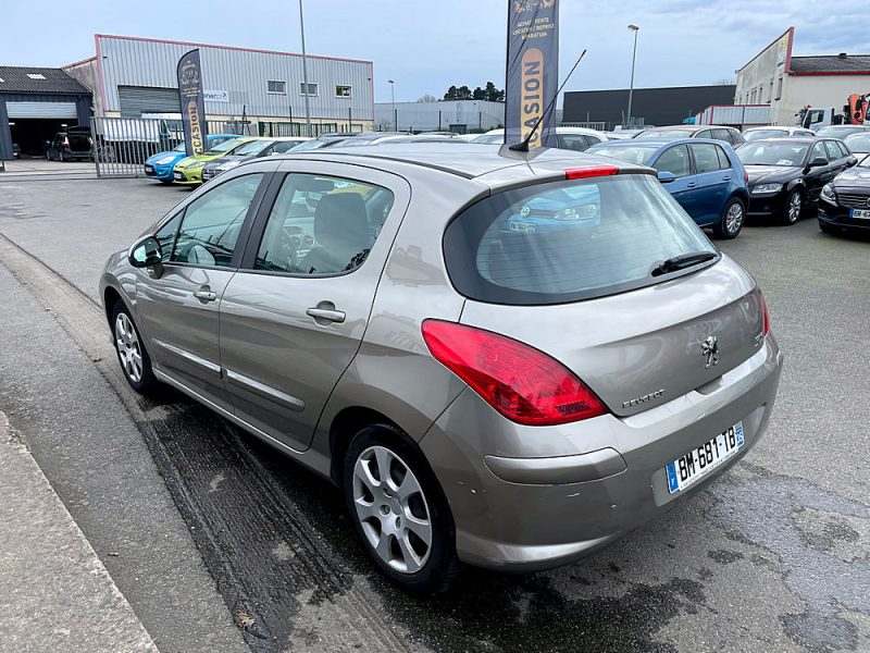 PEUGEOT 308 I 2011