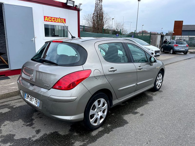 PEUGEOT 308 I 2011