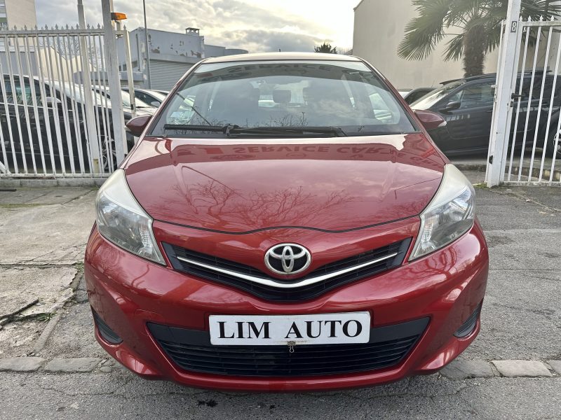 TOYOTA YARIS 2012