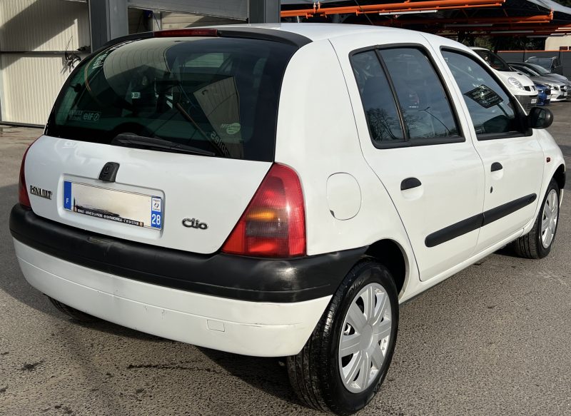 RENAULT CLIO II  II 1.2 60 Cv 5 PORTES KIT BLUETOOTH PAIEMENT EN 4 FOIS CB POSSIBLE - GARANTIE 6 MOI