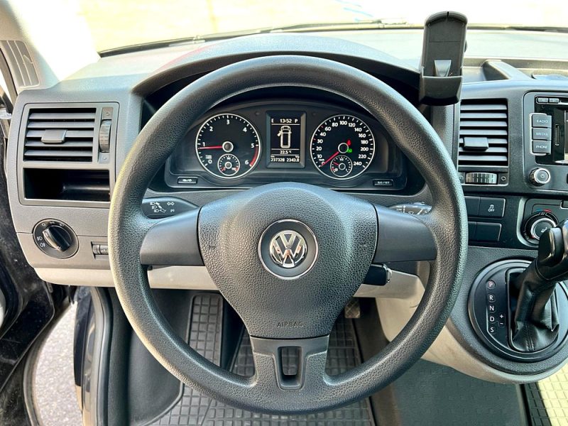 VOLKSWAGEN TRANSPORTER T5 Camionnette 2014