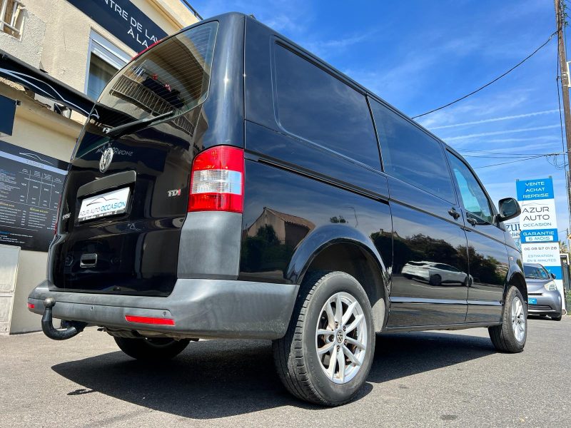 VOLKSWAGEN TRANSPORTER T5 Camionnette 2014