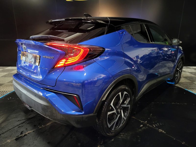 TOYOTA C-HR 122h Hybrid 122/99cv Distinctive CVT / SIEGES CHAUFFANTS/DETECTION ANGLES MORTS/PACK AUD