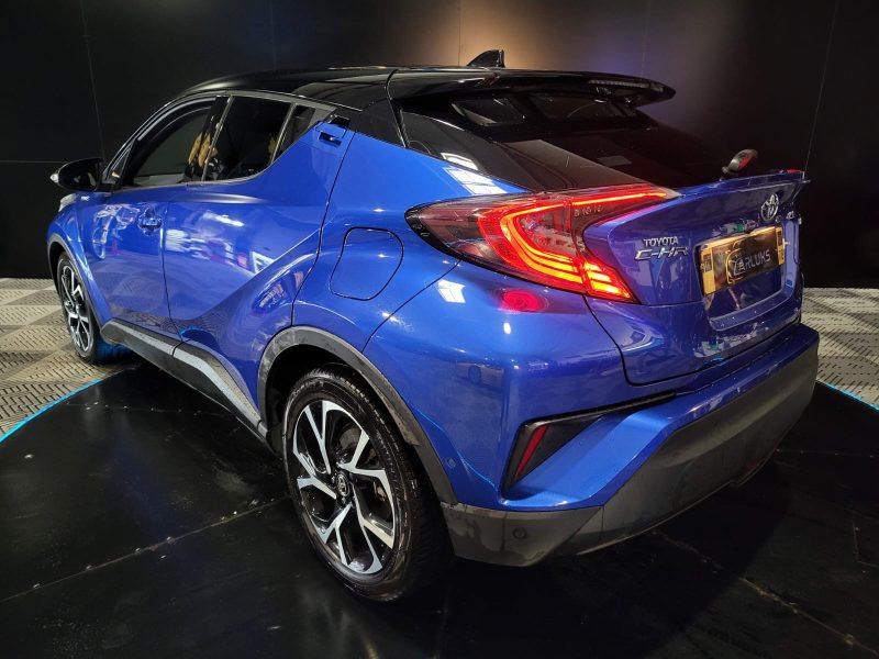 TOYOTA C-HR 122h Hybrid 122/99cv Distinctive CVT / SIEGES CHAUFFANTS/DETECTION ANGLES MORTS/PACK AUD