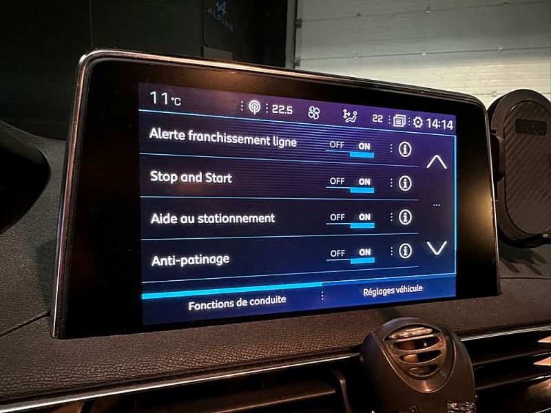 1.2 THP 131cv / Boite Auto / Active Business / Camera / Apple Carplay