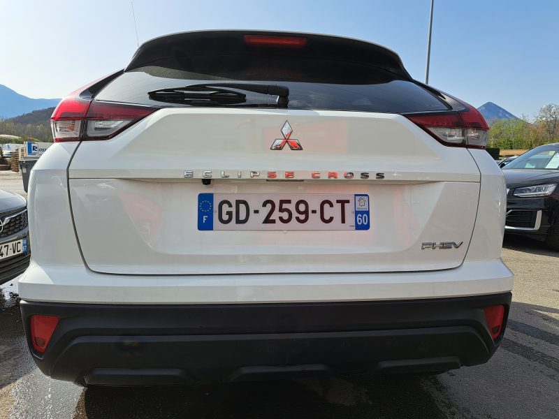 MITSUBISHI ECLIPSE CROSS 2021