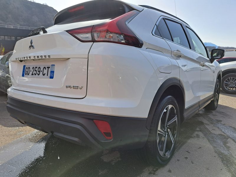 MITSUBISHI ECLIPSE CROSS 2021