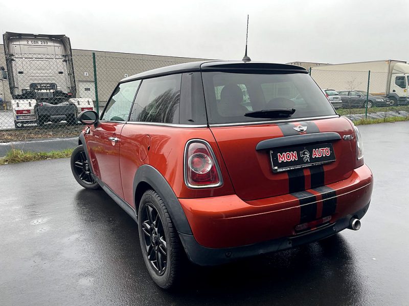 MINI MINI ONE 2011