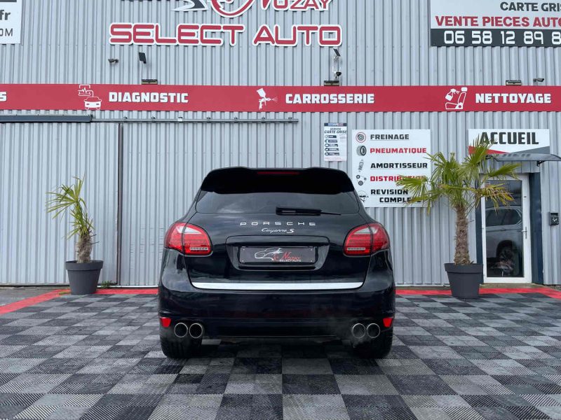 PORSCHE CAYENNE 2010