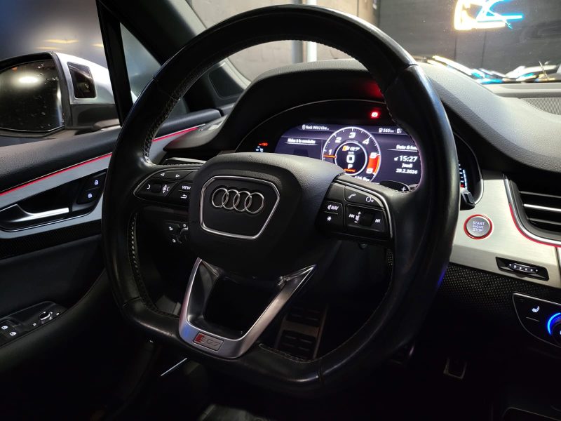 AUDI SQ7 4.0 V8 TDI 435cv VIRTUAL COCKPIT / APPLE CARPLAY / BOSE / TOIT OUVRANT