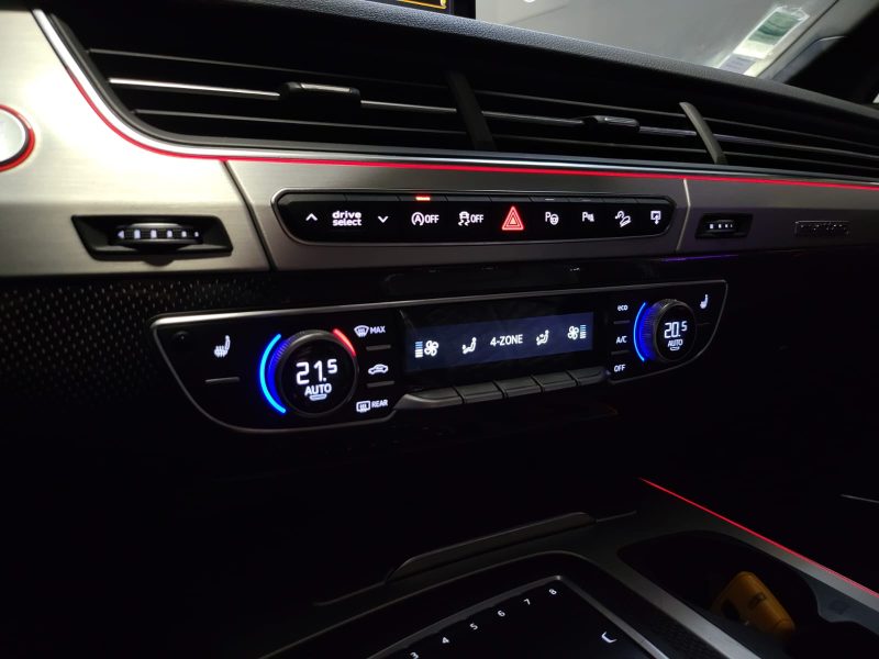 AUDI SQ7 4.0 V8 TDI 435cv VIRTUAL COCKPIT / APPLE CARPLAY / BOSE / TOIT OUVRANT