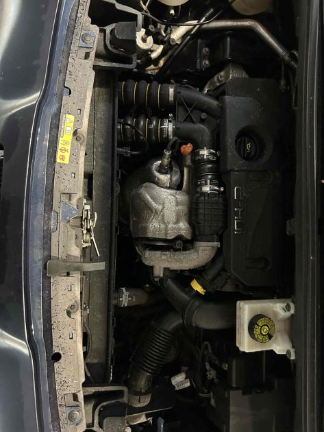 Peugeot 5008 - 1.6 E-HDI 115cv - Allure - Toit Panoramique - Garantie 6 mois  