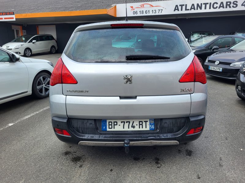 PEUGEOT 3008 Monospace 2011