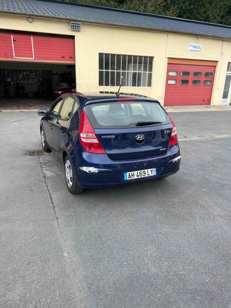 HYUNDAI i30 1.6 CRDi 90 2009