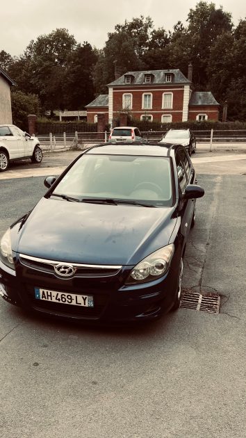 HYUNDAI i30 1.6 CRDi 90 2009