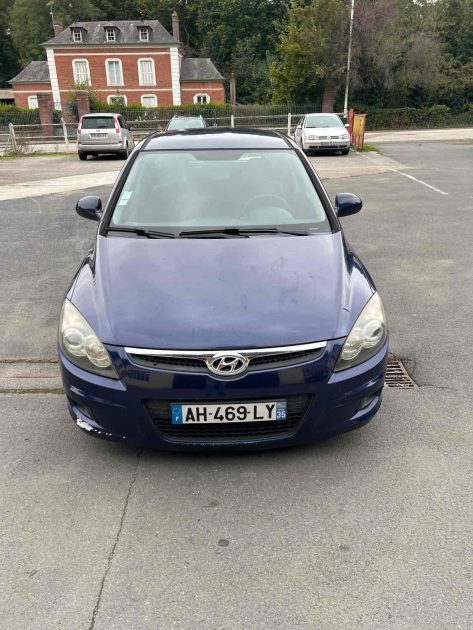 HYUNDAI i30 1.6 CRDi 90 2009