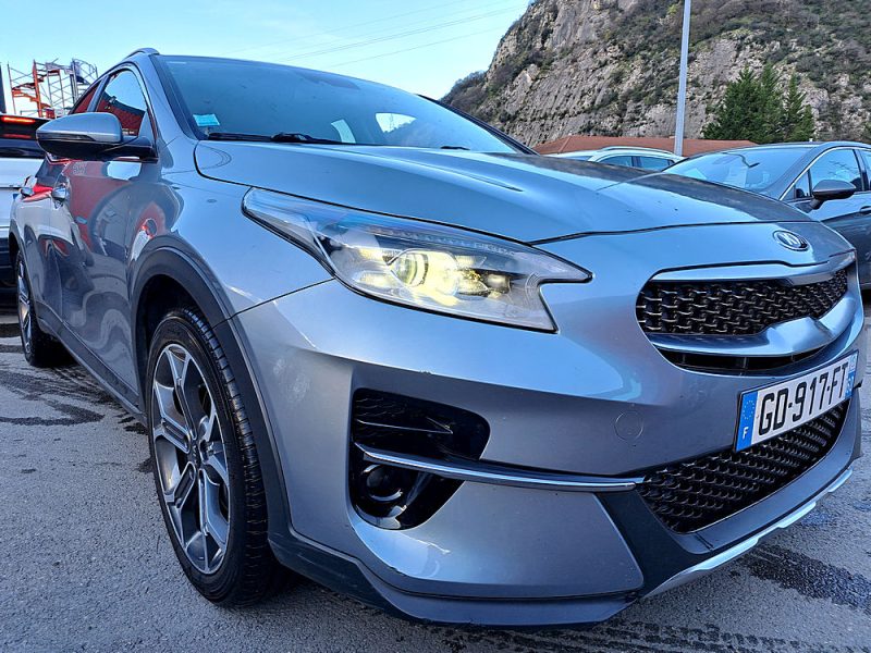 KIA XCEED 2021