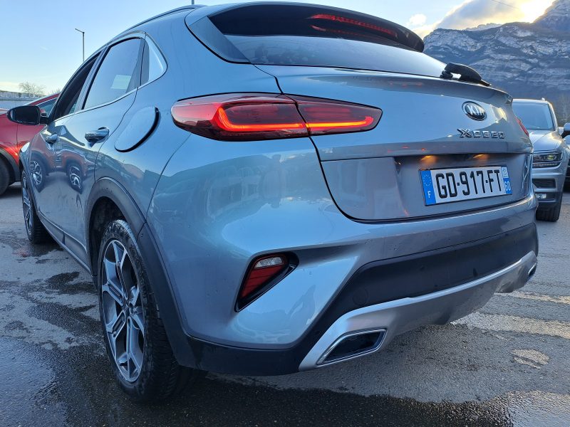 KIA XCEED 2021