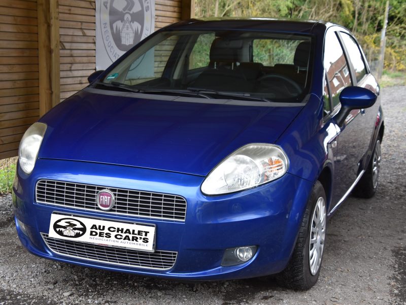 Fiat Grande Punto 1.4 l Dynamic 77 ch , 5 P, Clim