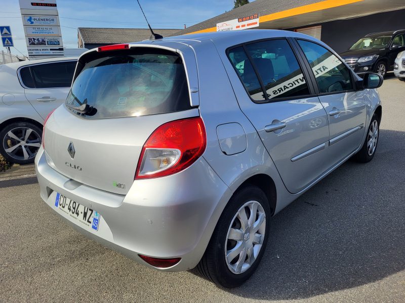 RENAULT CLIO III 2012