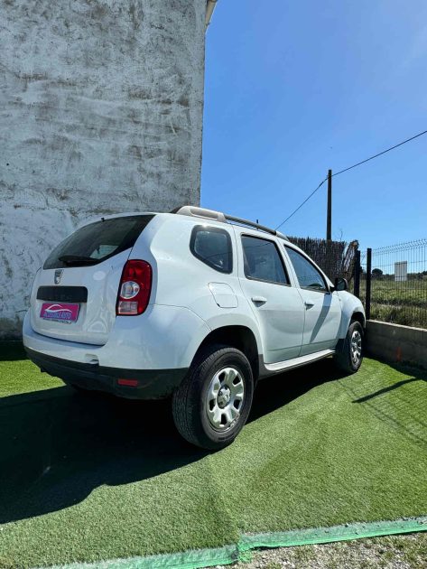 DACIA DUSTER 2012