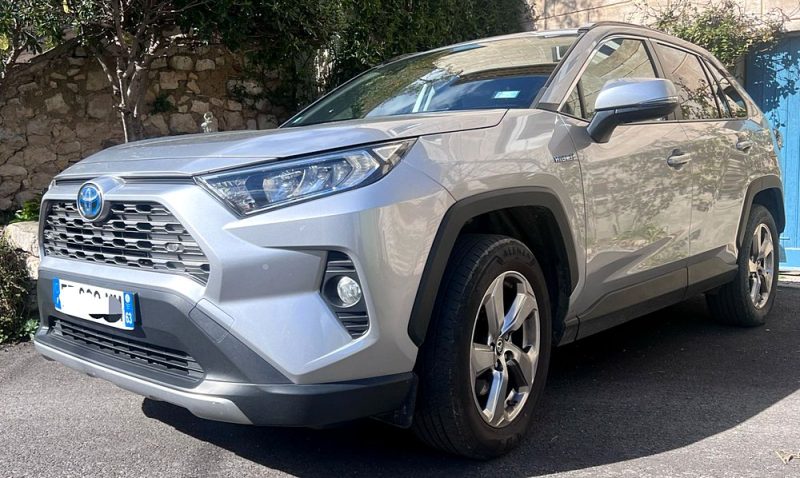 TOYOTA RAV 4 V 2020