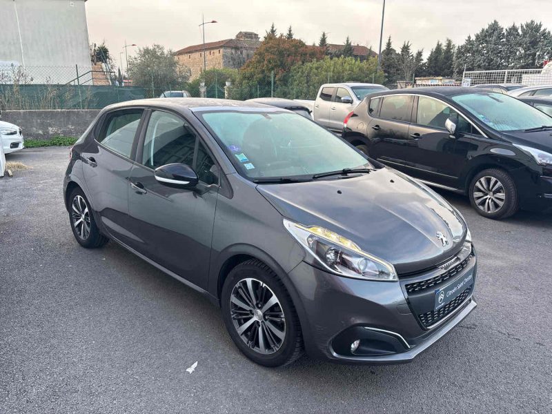 PEUGEOT 208 I 2017