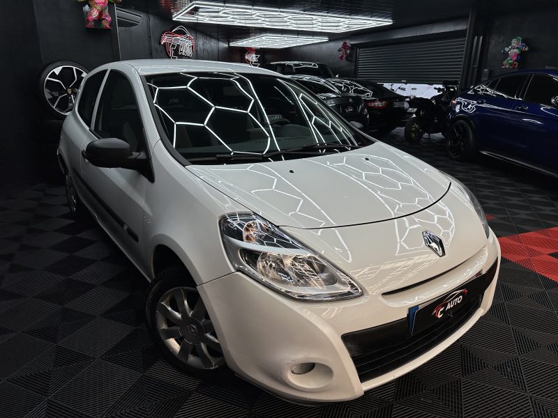 RENAULT CLIO III 2012