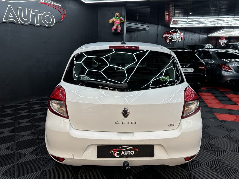 RENAULT CLIO III 2012